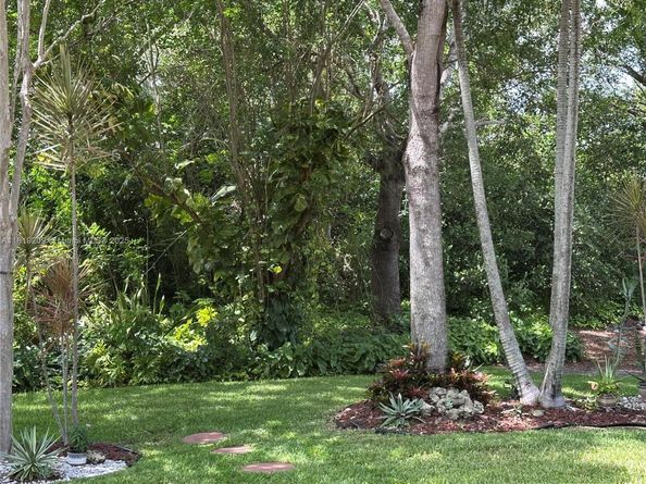 19421 Stonebrook St, Weston FL 33332