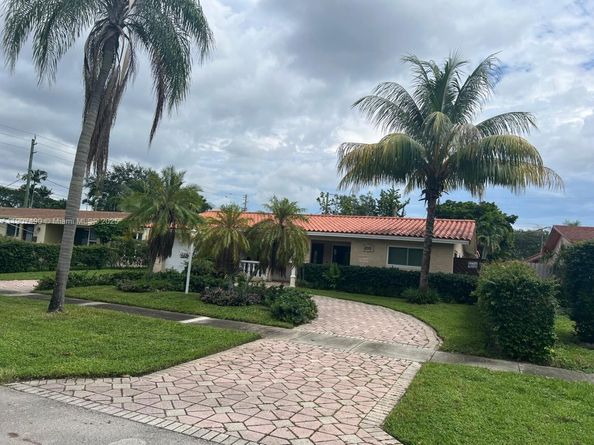 2001 N 41st Ave, Hollywood FL 33021