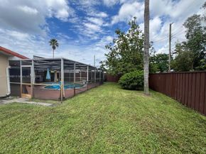 2001 N 41st Ave, Hollywood FL 33021