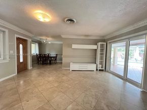 2001 N 41st Ave, Hollywood FL 33021