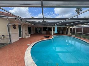 2001 N 41st Ave, Hollywood FL 33021