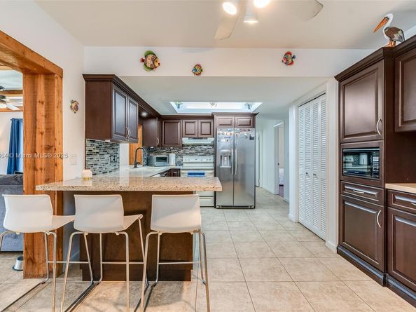 140 SW 126th Ave, Plantation FL 33325