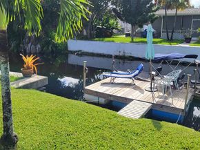 140 SW 126th Ave, Plantation FL 33325
