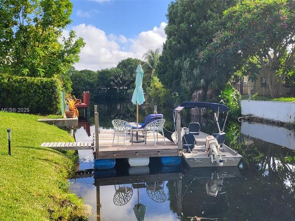 140 SW 126th Ave, Plantation FL 33325