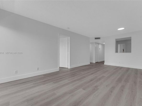 8560 N Sherman Cir 208, Miramar FL 33025