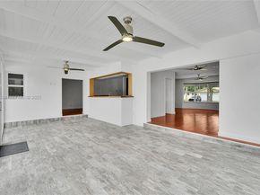 5320 SW 8th St, Plantation FL 33317