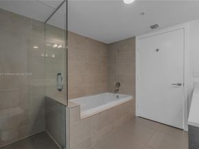 6620 Indian Creek Dr 605, Miami Beach FL 33141