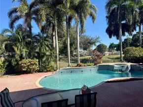 2442 Poinciana Ct, Weston FL 33327