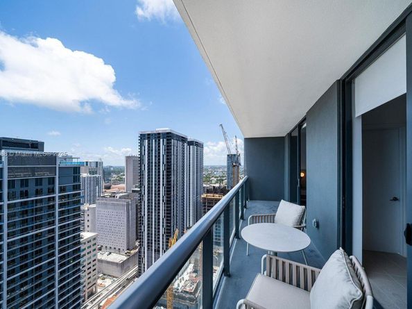 Undisclosed Address #A11862168, Miami FL 33132