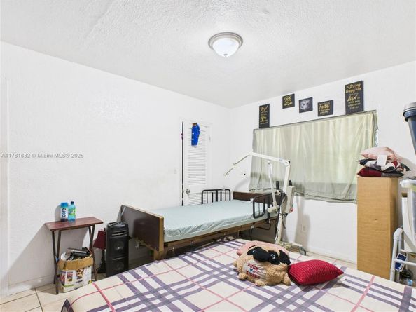 3000 NW 13th St, Fort Lauderdale FL 33311
