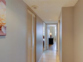 2851 NE 183rd St 817E, Aventura FL 33160