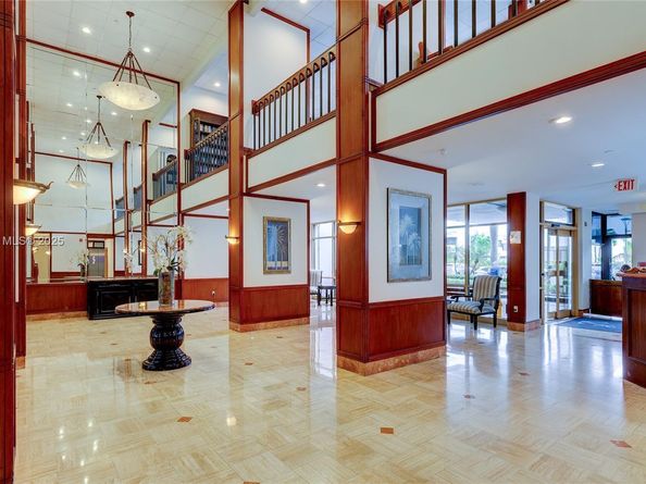 2851 NE 183rd St 817E, Aventura FL 33160