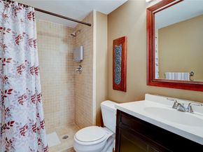 2851 NE 183rd St 817E, Aventura FL 33160
