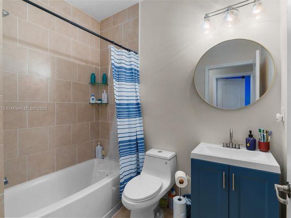 278 SW 7th Ct, Pompano Beach FL 33060