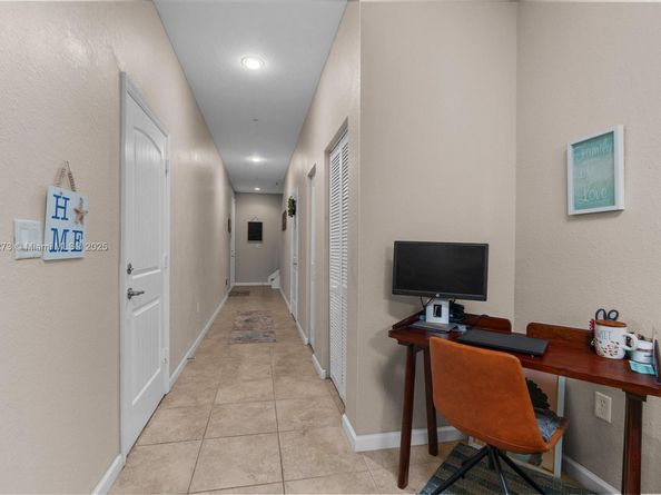 278 SW 7th Ct, Pompano Beach FL 33060