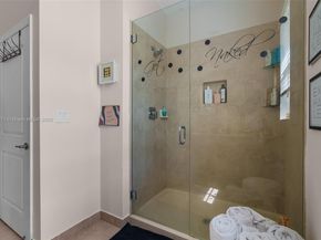 278 SW 7th Ct, Pompano Beach FL 33060
