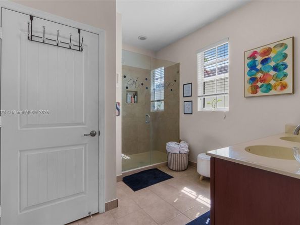 278 SW 7th Ct, Pompano Beach FL 33060