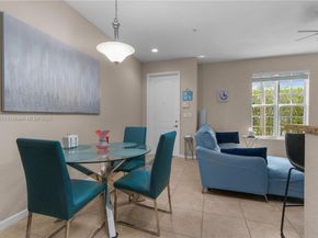 278 SW 7th Ct, Pompano Beach FL 33060