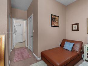 278 SW 7th Ct, Pompano Beach FL 33060