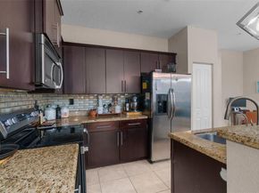 278 SW 7th Ct, Pompano Beach FL 33060