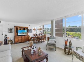 1000 Saint Charles Pl 319, Pembroke Pines FL 33026