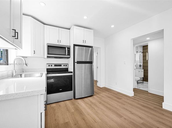 1918 Taft St, Hollywood FL 33020