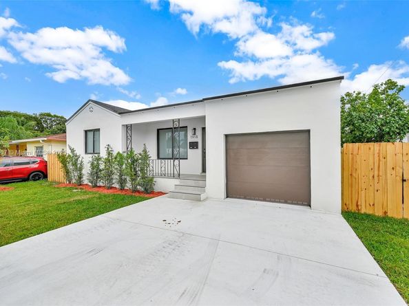 1918 Taft St, Hollywood FL 33020