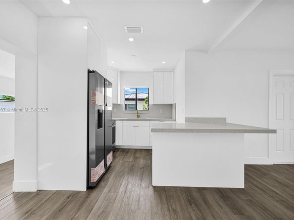 1918 Taft St, Hollywood FL 33020