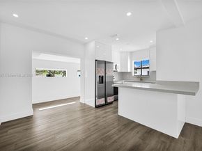 1918 Taft St, Hollywood FL 33020