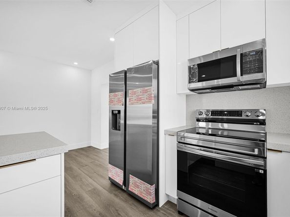 1918 Taft St, Hollywood FL 33020