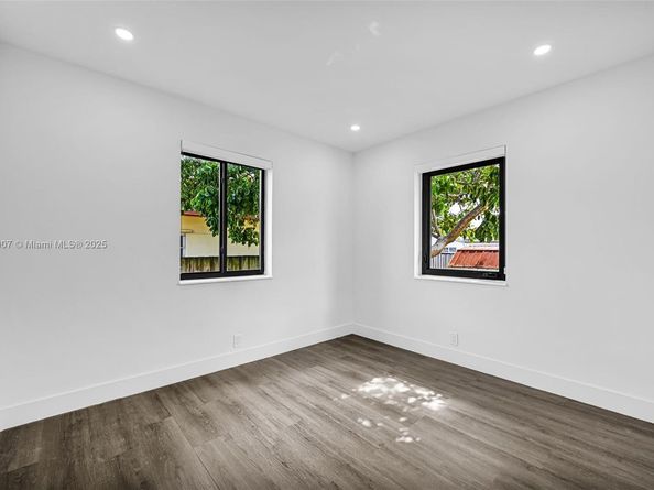 1918 Taft St, Hollywood FL 33020