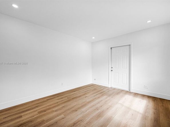 1918 Taft St, Hollywood FL 33020