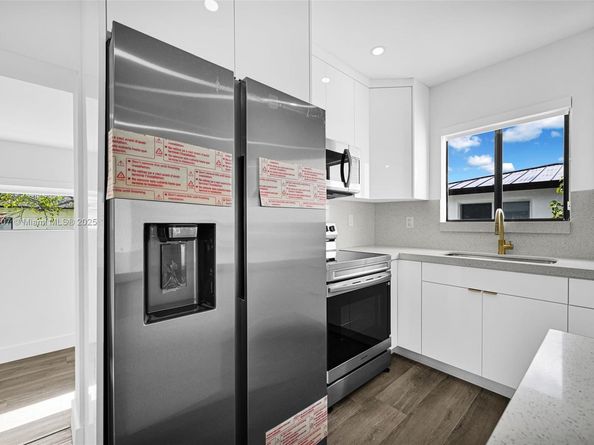 1918 Taft St, Hollywood FL 33020