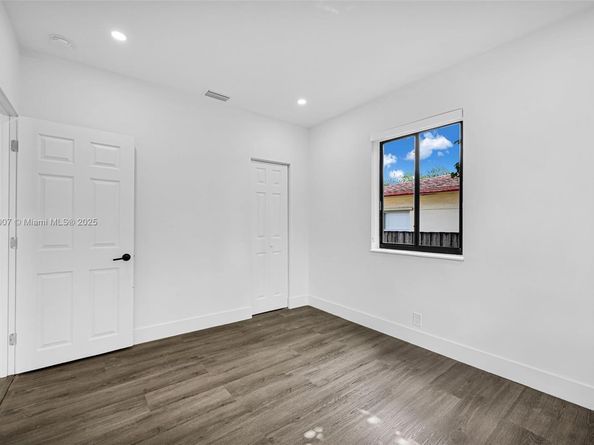 1918 Taft St, Hollywood FL 33020