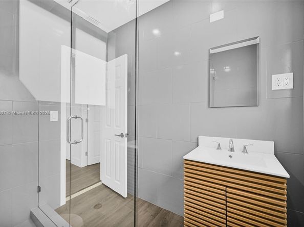 1918 Taft St, Hollywood FL 33020