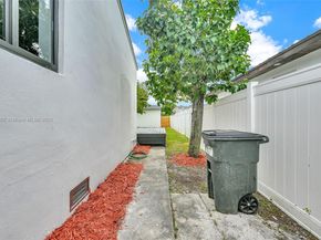 1918 Taft St, Hollywood FL 33020