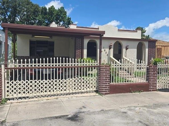 1853 NW 47th St, Miami FL 33142