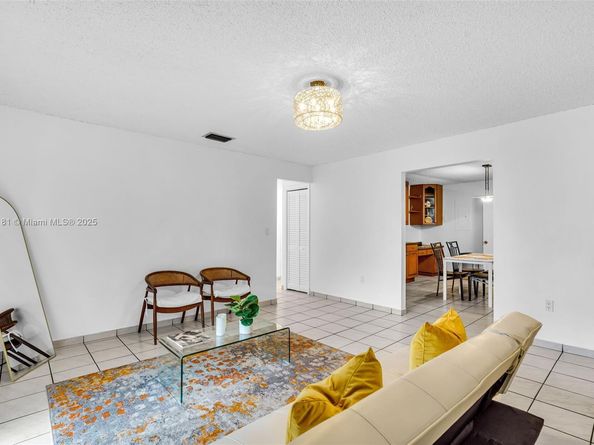 2368 SW 32nd Ave, Miami FL 33145