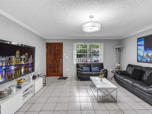 2368 SW 32nd Ave, Miami FL 33145