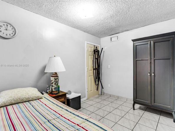 2368 SW 32nd Ave, Miami FL 33145