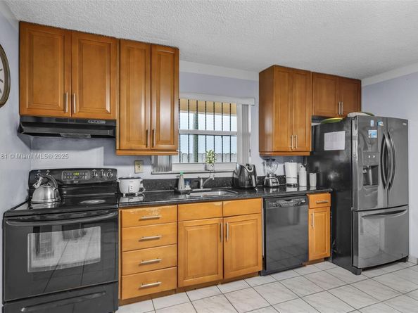 2368 SW 32nd Ave, Miami FL 33145