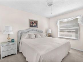 290 Landings Blvd, Weston FL 33327