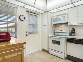 2681 S Course Dr 209, Pompano Beach FL 33069