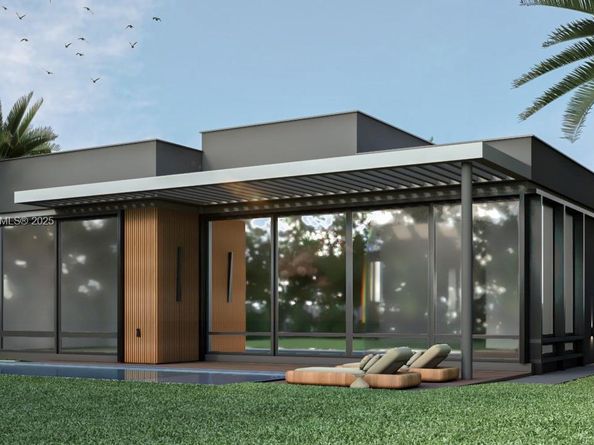 270 NE 46th St, Miami FL 33137