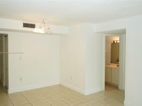 4215 N University Dr 301, Sunrise FL 33351
