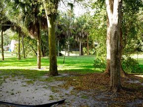 4215 N University Dr 301, Sunrise FL 33351