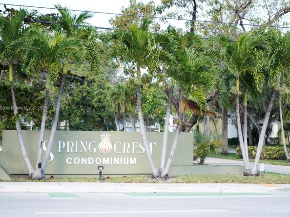 4215 N University Dr 301, Sunrise FL 33351