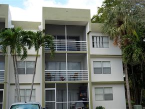 4215 N University Dr 301, Sunrise FL 33351