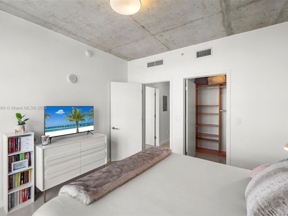 3301 NE 1st Ave H1207, Miami FL 33137