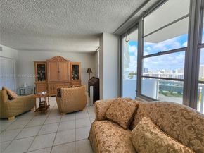 Undisclosed Address #A11982670, Hollywood FL 33019